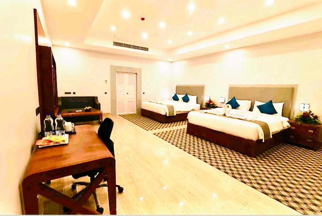 Seven Hills Hotel Puri Kültér fotó